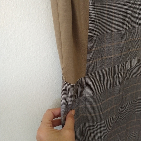 AKRIS PUNTO Plaid Sheath Dress - Picture 5 of 11